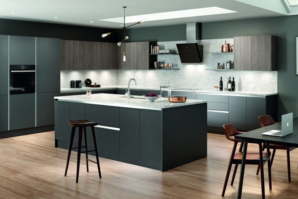 Stylish Kitchen Interior Decor in Dubai – Modern and Elegant